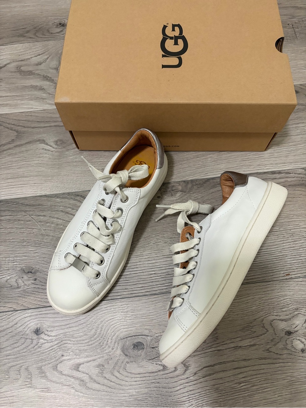 UGG Women White Leather Sneakers with Brown Heel Accent